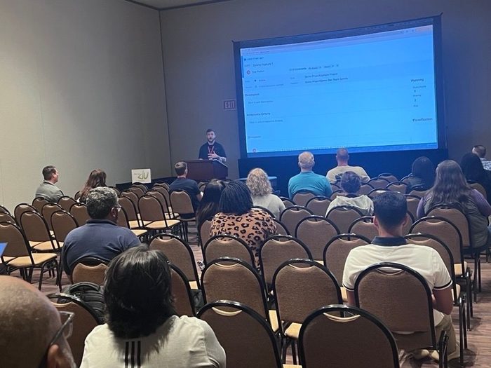 An ArchitectNow engineer speaking at a St. Louis user group